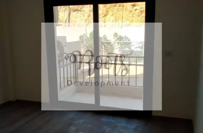 شقة - 2 غرف نوم - 2 حمامات للايجار في مون ريزيدنس - فيفث سكوير - التجمع الخامس - مدينة القاهرة الجديدة - القاهرة