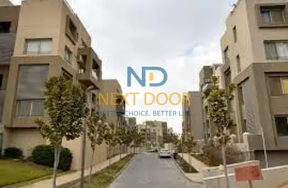 Apartment - 2 Bedrooms - 2 Bathrooms for sale in Palm Hills Village Gate - South Investors Area - New Cairo City - Cairo