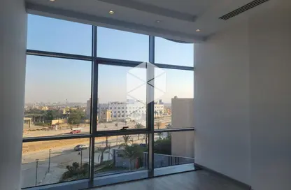 Office Space - Studio - 1 Bathroom for rent in One Golden Square Mall - The 5th Settlement - New Cairo City - Cairo