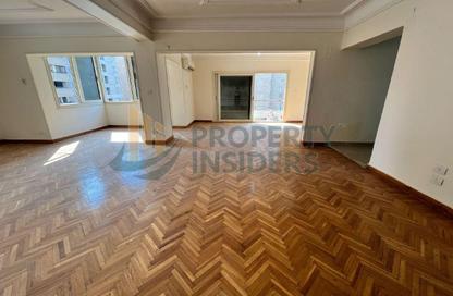 Apartment - 3 Bedrooms - 2 Bathrooms for sale in Mosadak St. - Dokki - Giza