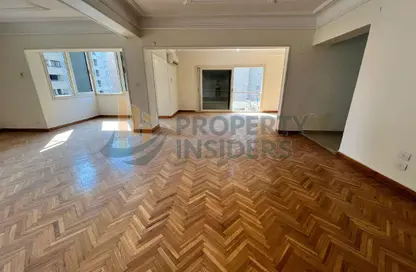 Apartment - 3 Bedrooms - 2 Bathrooms for sale in Mosadak St. - Dokki - Giza