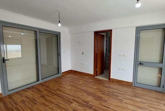 8188124 - Property Image 2