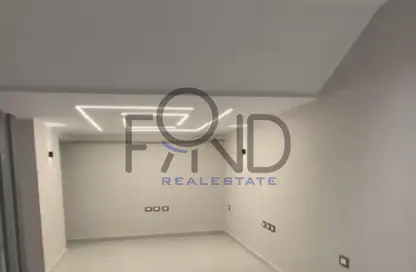 شقة - 3 غرف نوم - 3 حمامات للبيع في شارع عمر خورشيد - البنفسج 10 - البنفسج - مدينة القاهرة الجديدة - القاهرة