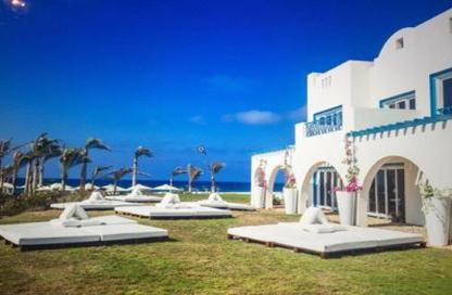 Villa - 4 Bedrooms - 3 Bathrooms for sale in Mountain View - Ras Al Hekma - North Coast