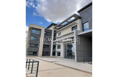 عيادة - استوديو - 1 حمام للبيع في نيو جيزة - طريق مصر اسكندرية الصحراوي - مدينة 6 أكتوبر - الجيزة