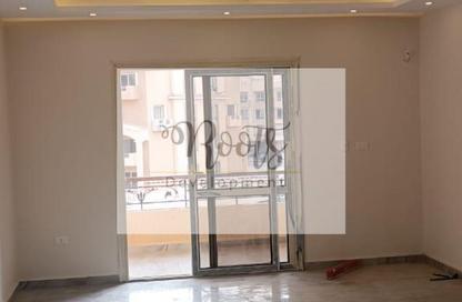 Apartment - 3 Bedrooms - 2 Bathrooms for sale in Al Khamayel city - Sheikh Zayed Compounds - Sheikh Zayed City - Giza