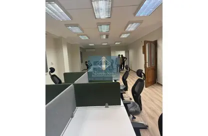 Office Space - Studio - 3 Bathrooms for rent in Degla Square - Degla - Hay El Maadi - Cairo