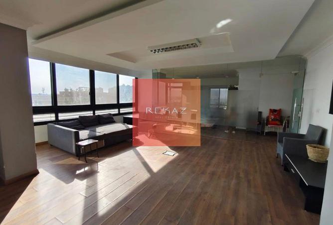 8188264 - Property Image 2