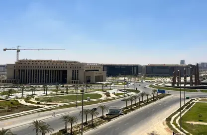 Office Space - Studio - 1 Bathroom for sale in Central Capital Tower - Financial District - New Capital City - Cairo