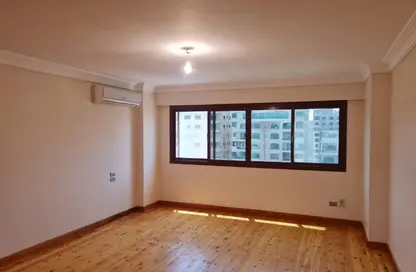 Apartment - 3 Bedrooms - 3 Bathrooms for rent in Al Hegaz St. - El Mahkama Square - Heliopolis - Masr El Gedida - Cairo
