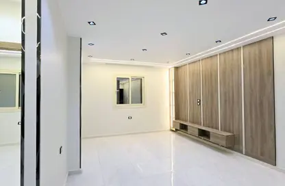 Apartment - 3 Bedrooms - 1 Bathroom for sale in Gate 4 - Mena - Hadayek El Ahram - Giza Apartment - 3 Bedrooms - 1 Bathroom for sale in Gate 4 - Mena - Hadayek El Ahram - Giza