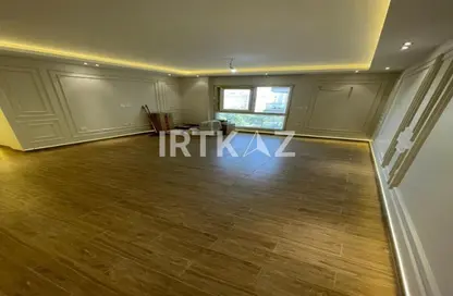 Apartment - 3 Bedrooms - 2 Bathrooms for sale in Mountain View iCity - 5th Settlement Compounds - The 5th Settlement - New Cairo City - Cairo