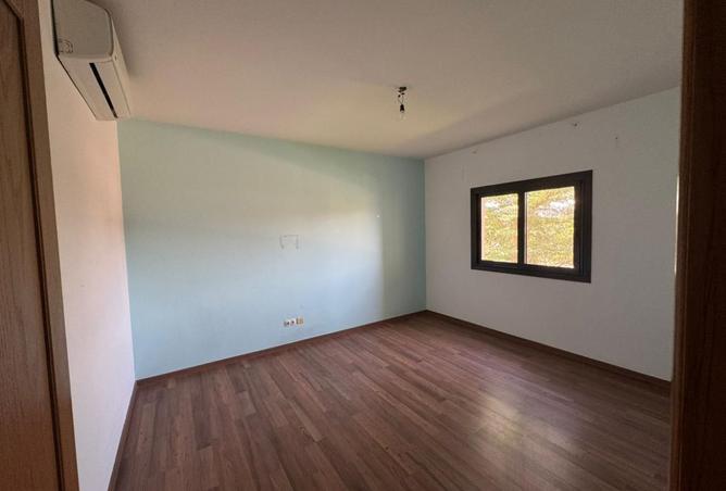 8379129 - Property Main Image