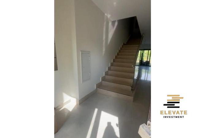 8088918 - Property Image 3
