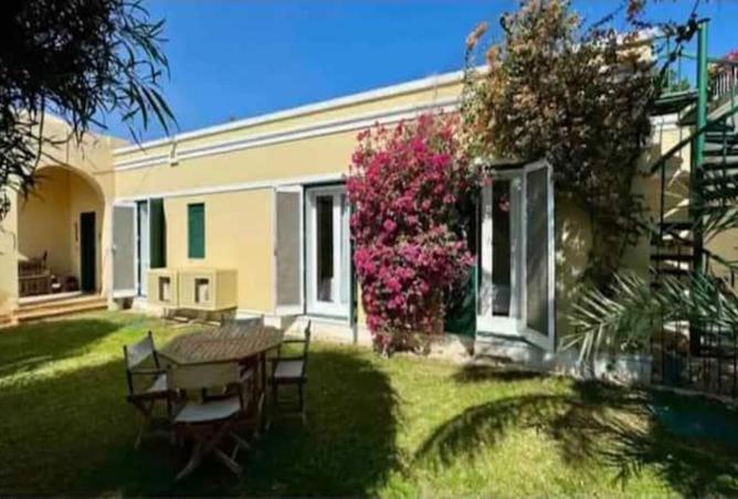 8019972 - Property Image 3
