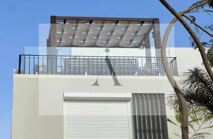 Townhouse - 3 Bedrooms - 4 Bathrooms for sale in Sodic East - 6th District - New Heliopolis - Cairo