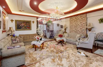 Apartment - 3 Bedrooms - 2 Bathrooms for sale in Canal Al Mahmoudya Bahari St. - Moharam Bek - Hay Wasat - Alexandria