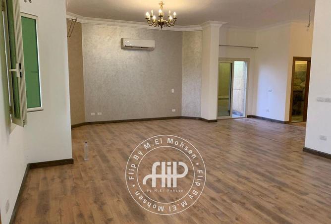 8017411 - Property Image 2