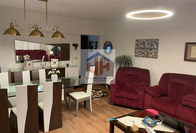 8521474 - Property Image 2