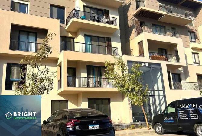 8183502 - Property Image 2