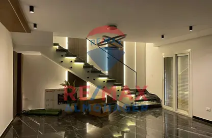 Duplex - 2 Bedrooms - 3 Bathrooms for rent in Mountain View iCity October - 6 October Compounds - 6 October City - Giza