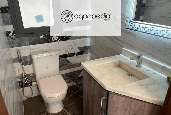 8121586 - Property Image 2