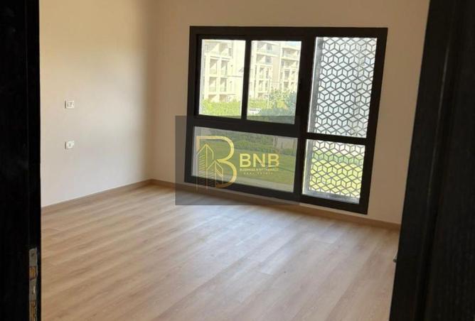 8303682 - Property Image 3