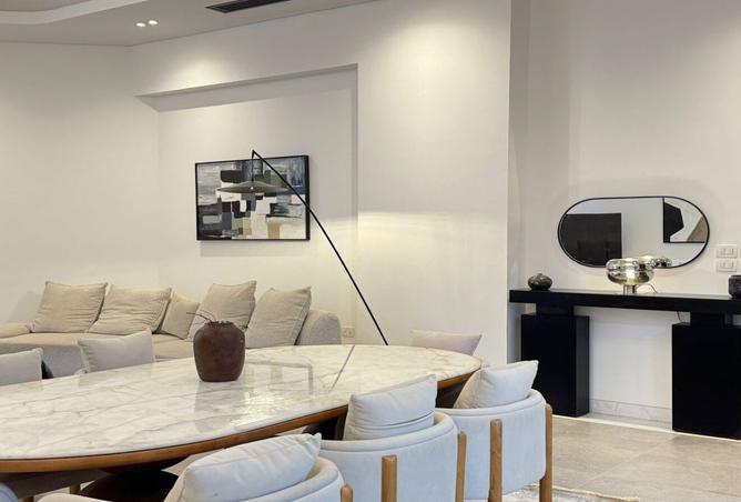 8237994 - Property Image 2