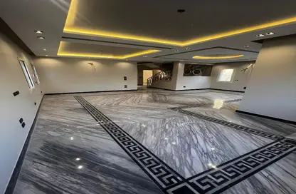 Villa - 5 Bedrooms - 4 Bathrooms for sale in Mivida - 5th Settlement Compounds - The 5th Settlement - New Cairo City - Cairo