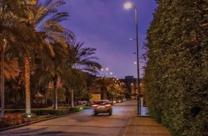Apartment - 3 Bedrooms - 3 Bathrooms for sale in Hadayek October - 6 October City - Giza