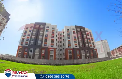 Apartment - 4 Bedrooms - 3 Bathrooms for sale in Alex West - Alexandria Compounds - Alexandria