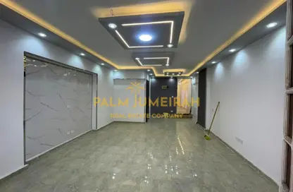Apartment - 3 Bedrooms - 1 Bathroom for sale in Sidi Beshr Mosque St. - Sidi Beshr - Hay Awal El Montazah - Alexandria