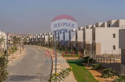 فيلا - 4 غرف نوم - 5 حمامات للبيع في ذا كراون - طريق مصر اسكندرية الصحراوي - مدينة 6 أكتوبر - الجيزة