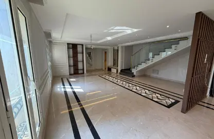 iVilla - 3 Bedrooms - 3 Bathrooms for rent in Mountain View Hyde Park - 5th Settlement Compounds - The 5th Settlement - New Cairo City - Cairo