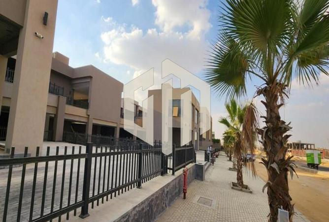 8111388 - Property Image 3