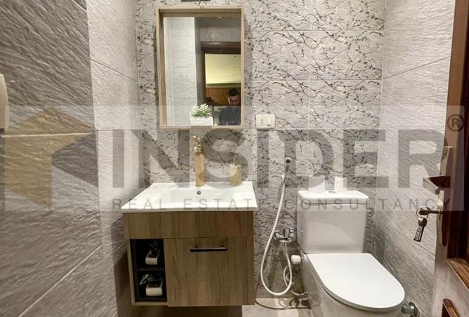 8366010 - Property Image 2