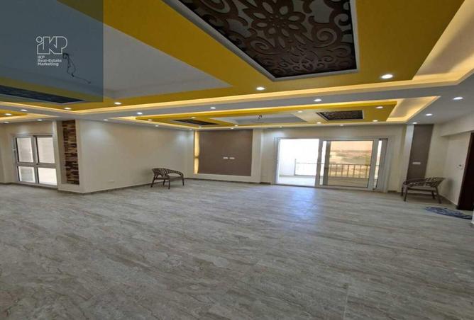7922691 - Property Image 3