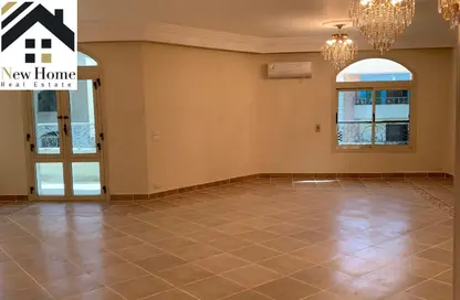 Penthouse - 4 Bedrooms - 3 Bathrooms for sale in Street 199 - Degla - Hay El Maadi - Cairo
