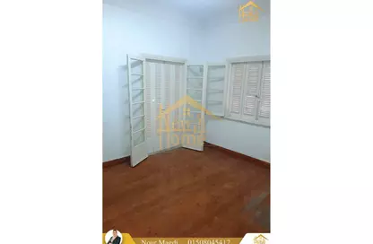 Apartment - 2 Bedrooms - 2 Bathrooms for rent in Abdel Salam Aref St. - Laurent - Hay Sharq - Alexandria