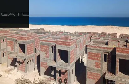 فيلا - 4 غرف نوم - 4 حمامات للبيع في ازها الساحل الشمالي - راس الحكمة - الساحل الشمالي