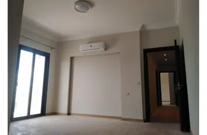 Apartment - 3 Bedrooms - 3 Bathrooms for rent in Beverly Hills - Sheikh Zayed Compounds - Sheikh Zayed City - Giza