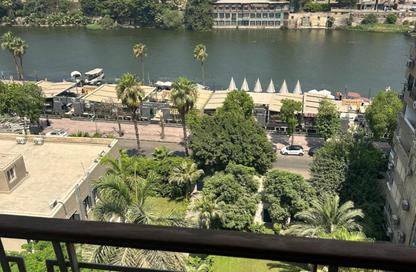 Apartment - 2 Bedrooms - 1 Bathroom for rent in Abou Al Feda St. - Zamalek - Cairo