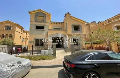 Villa - 6 Bedrooms - 5 Bathrooms for sale in Katameya Hills - 5th Settlement Compounds - The 5th Settlement - New Cairo City - Cairo