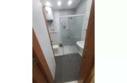 شقة - 3 غرف نوم - 3 حمامات للايجار في تاج سلطان - الطريق الدائري - القاهرة