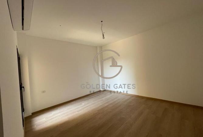 8314255 - Property Image 3