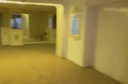 Apartment - 3 Bedrooms - 2 Bathrooms for sale in Zamalek - Cairo