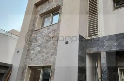 Villa - 5 Bedrooms - 3 Bathrooms for sale in El Koronfel - The 5th Settlement - New Cairo City - Cairo