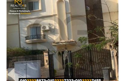 تاون هاوس - 4 غرف نوم - 4 حمامات للبيع في حدائق المهندسين - الحي الرابع - الشيخ زايد - الجيزة