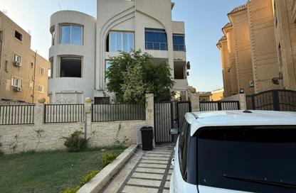 Apartment - 3 Bedrooms - 2 Bathrooms for sale in Al Khamayel city - Sheikh Zayed Compounds - Sheikh Zayed City - Giza