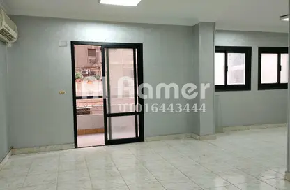 Apartment - 2 Bedrooms - 1 Bathroom for rent in Zahraa El Maadi - Hay El Maadi - Cairo
